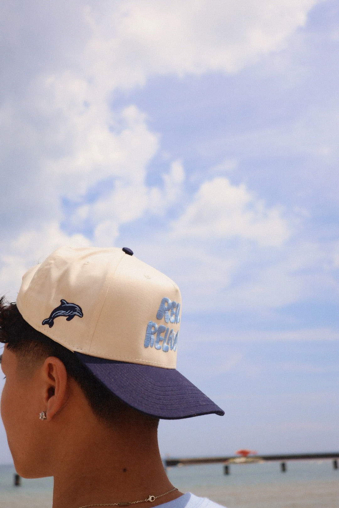 Resort Club: Dolphin Bay Hat Cream & Navy