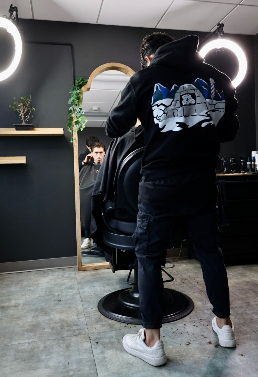 Keso's: Igloo Barber Shop Hoodie Black